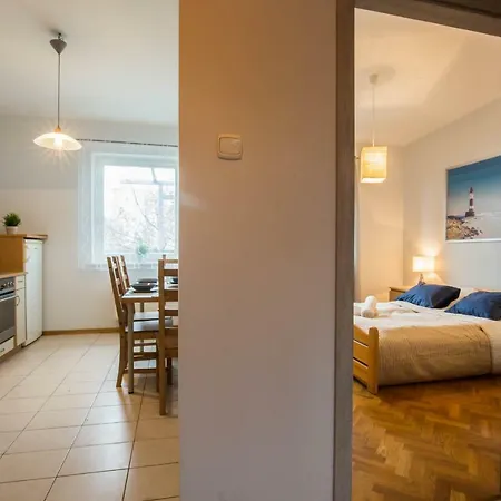 Okrzei Apartment