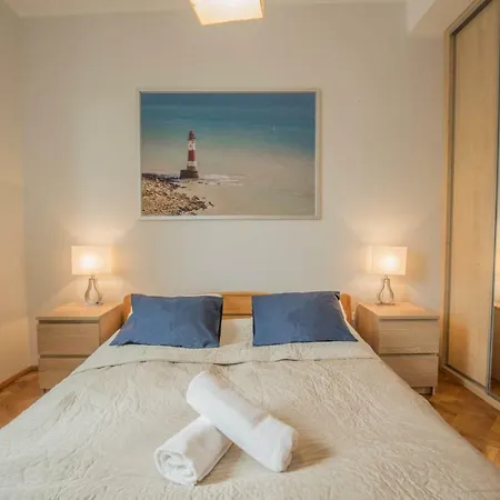 Apartment Okrzei *
